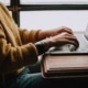 computer laptop persoon
